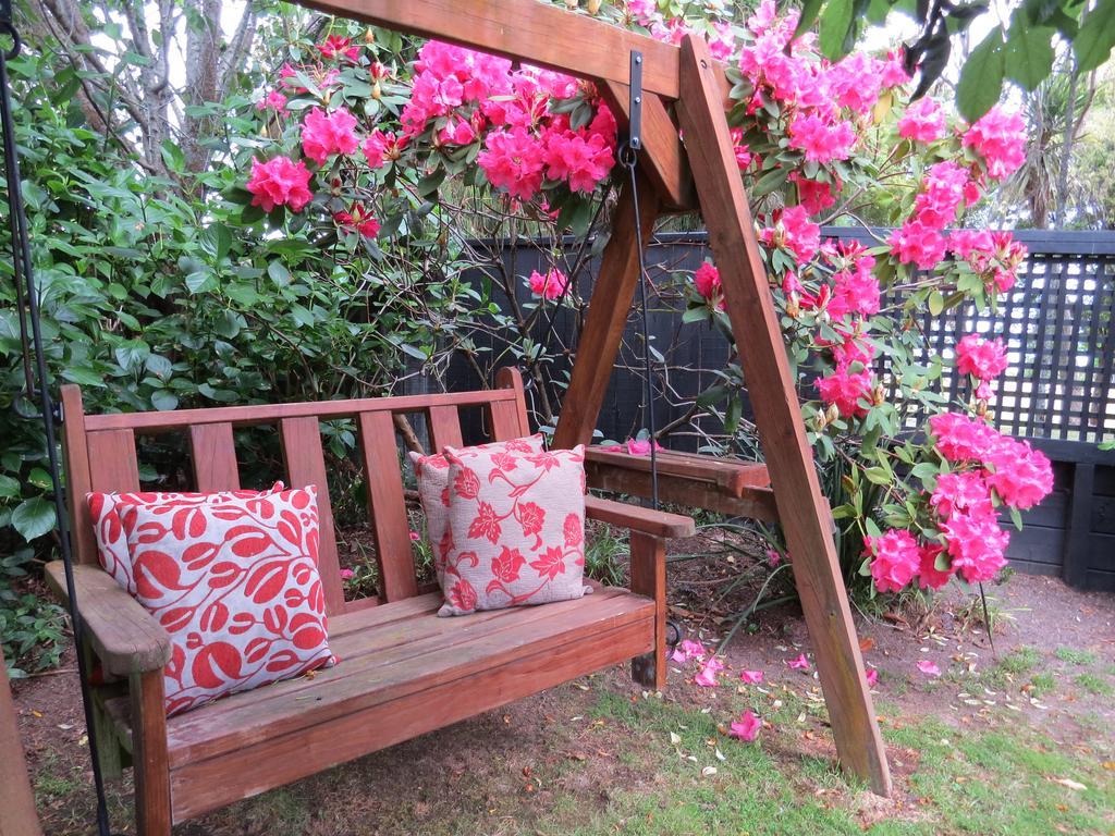The Loft Bed And Breakfast Lago Lago Taupo Esterno foto