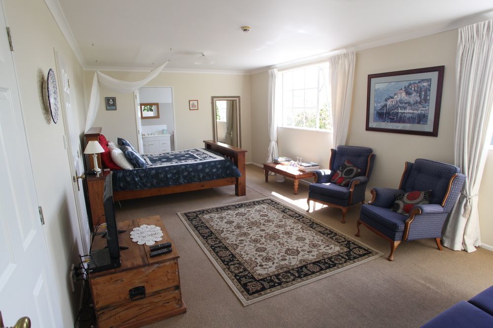 The Loft Bed And Breakfast Lago Lago Taupo Esterno foto