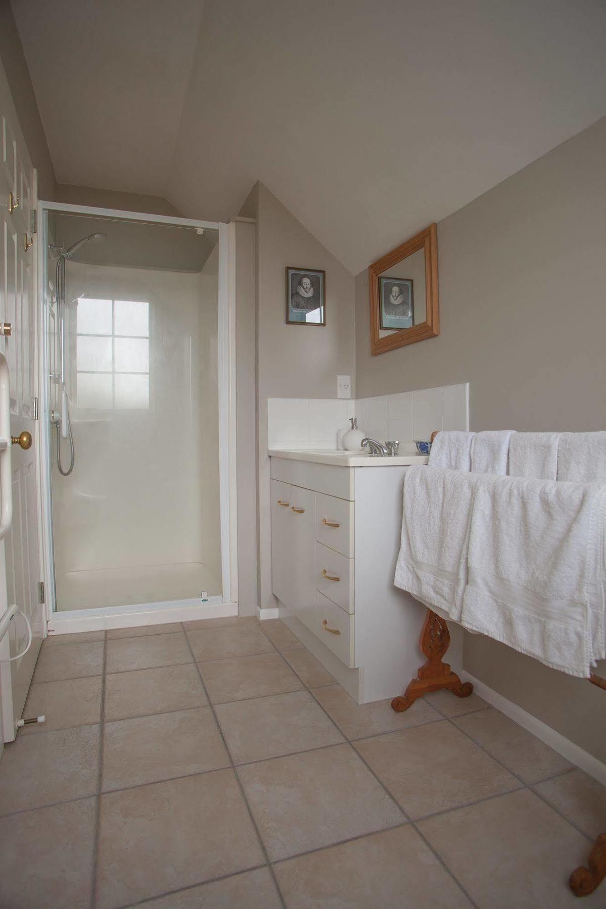 The Loft Bed And Breakfast Lago Lago Taupo Esterno foto